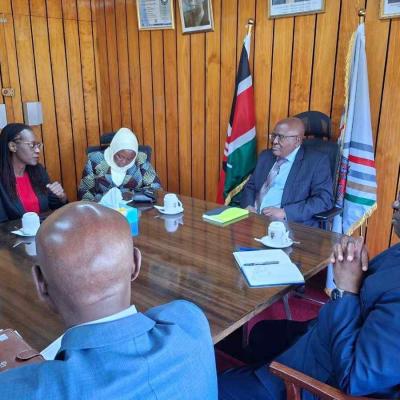 Egerton University, Vice-Chancellor Professor Isaac Kibwage today in his office received a team from the Kenya Medical Practitioners Council who paid him a courtesy call